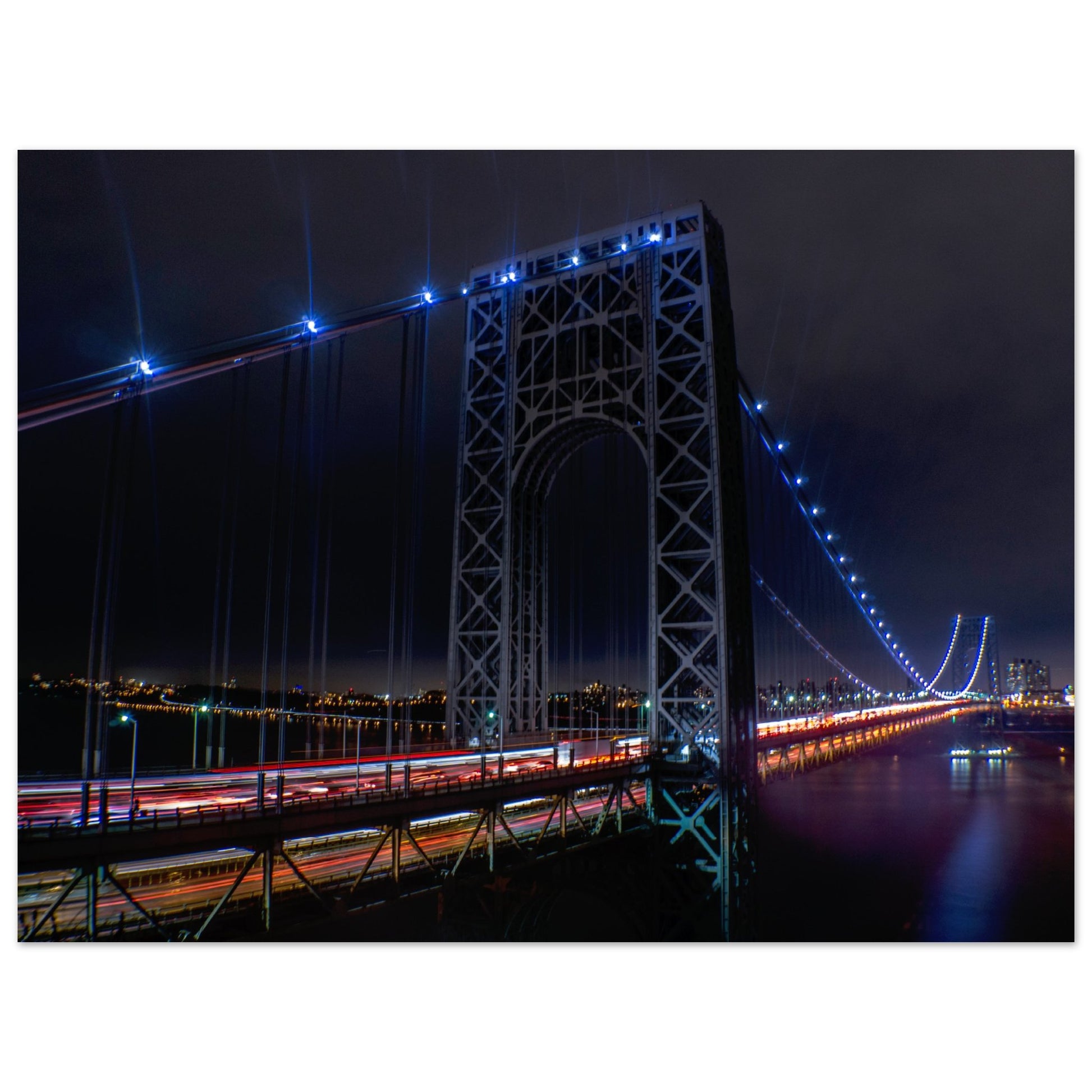 George Washington Bridge im Nachtschimmer - Aurora Designs